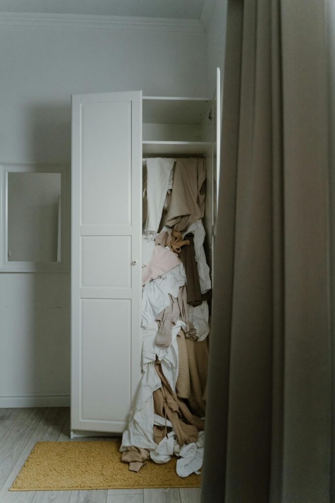 desorganized-closet